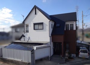 たつの市　屋根・外壁塗装と雹被害のカーポート・テラス屋根の張替え