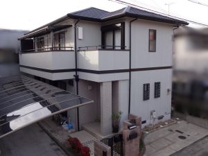 姫路市　雹害によるカーポート・テラス屋根交換と外壁塗装・金属屋根カバー工事